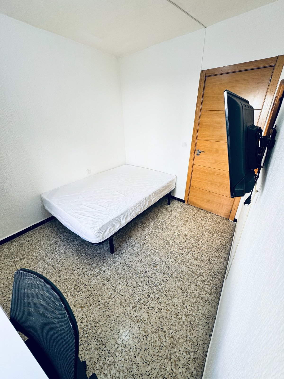 Individual céntrica · Habitación