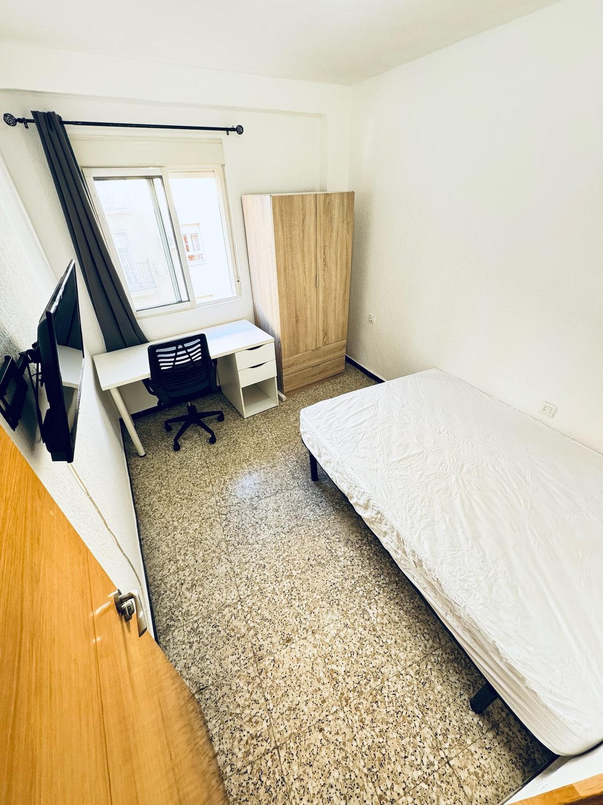 Individual céntrica · Habitación